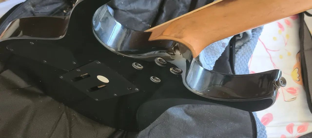 Guitarra Ibanez GRG170DX - Foto 2