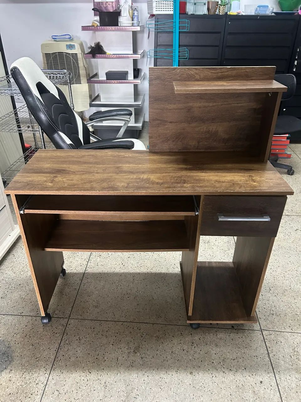 Mesa para Computador - Excelente Estado! - Foto 3