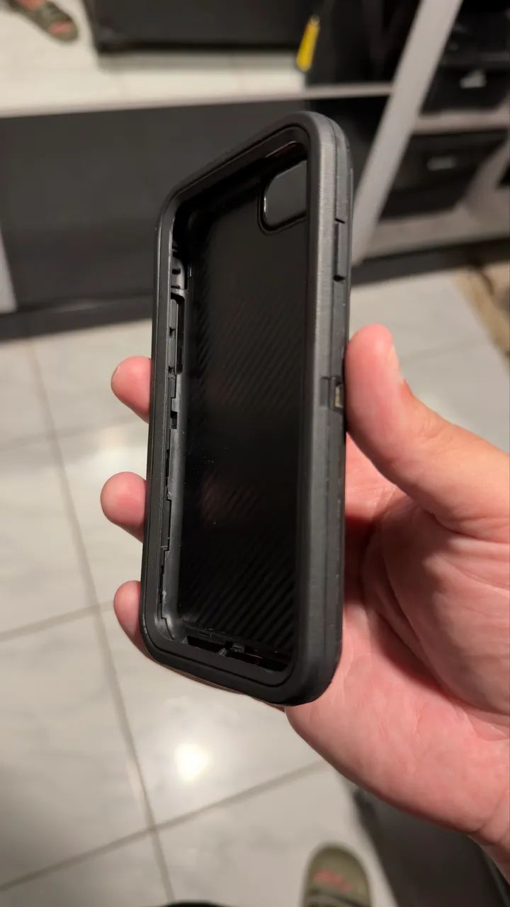 Capa armadura iPhone 8 e iPhone SE - Foto 2