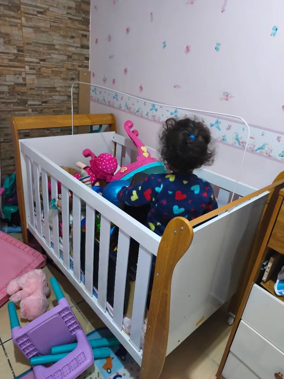 vende se um berço  - Foto 2