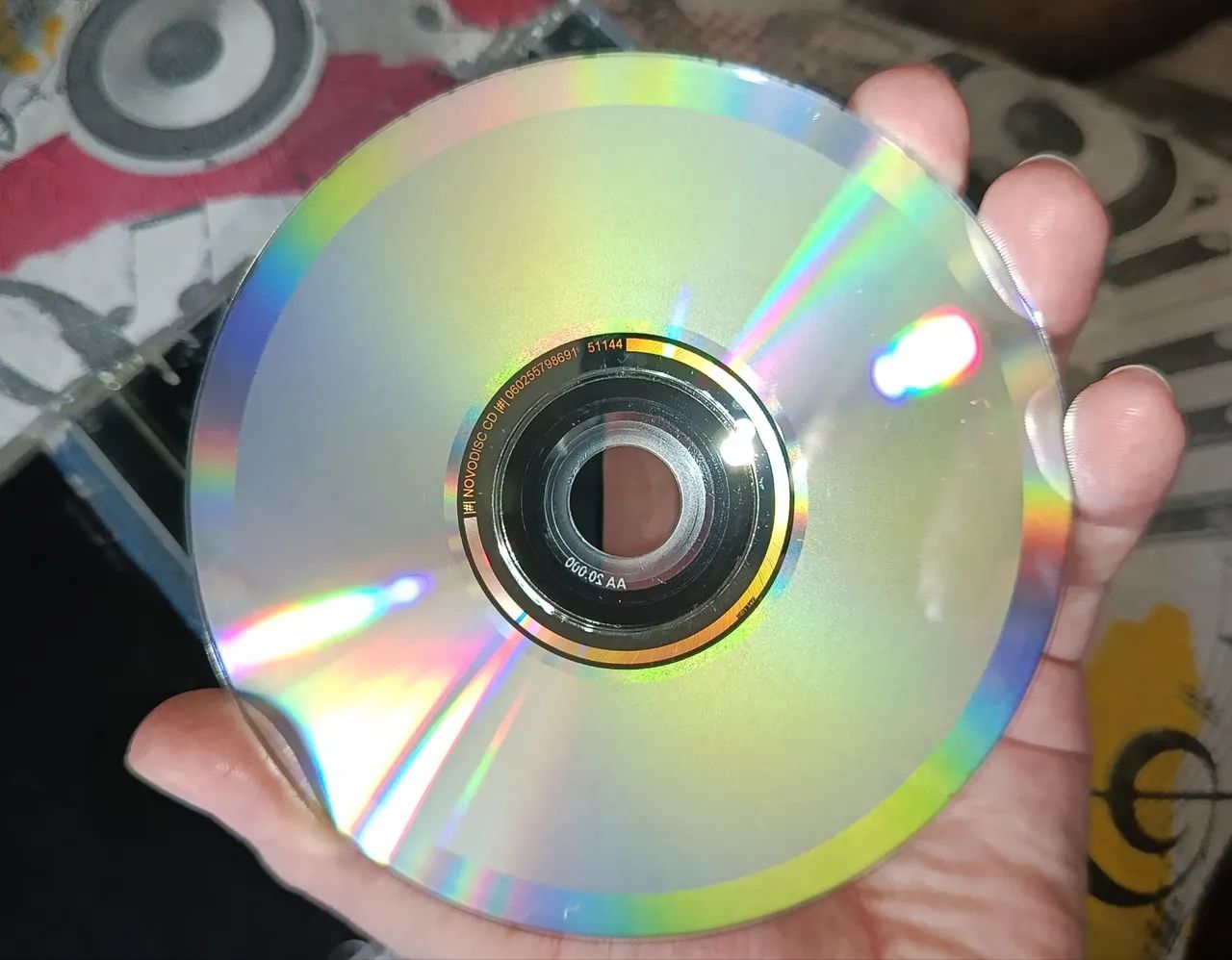 CD DEMI LOVATO TELL ME YOU LOVE ME - Foto 3