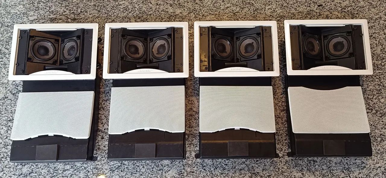 Bose Virtually Invisible 191caixas para embutir teto/parede kit com 4 caixas. - Foto 2