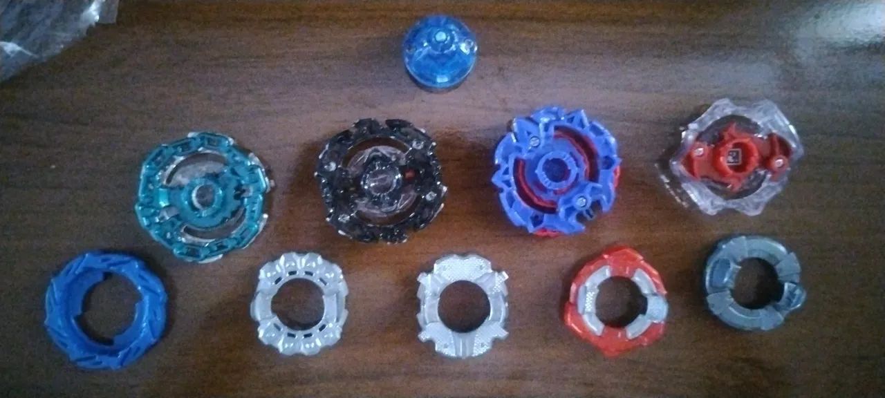 Peças Beyblade Burst - Foto 2