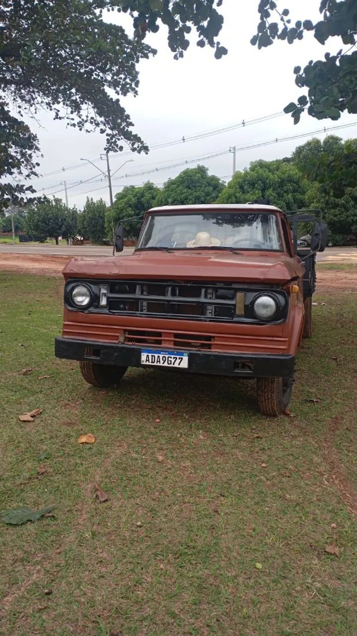Caminhão Dodge D400 - Foto 2