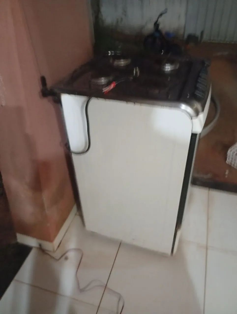 Fogão Eletrolux usado  - Foto 4