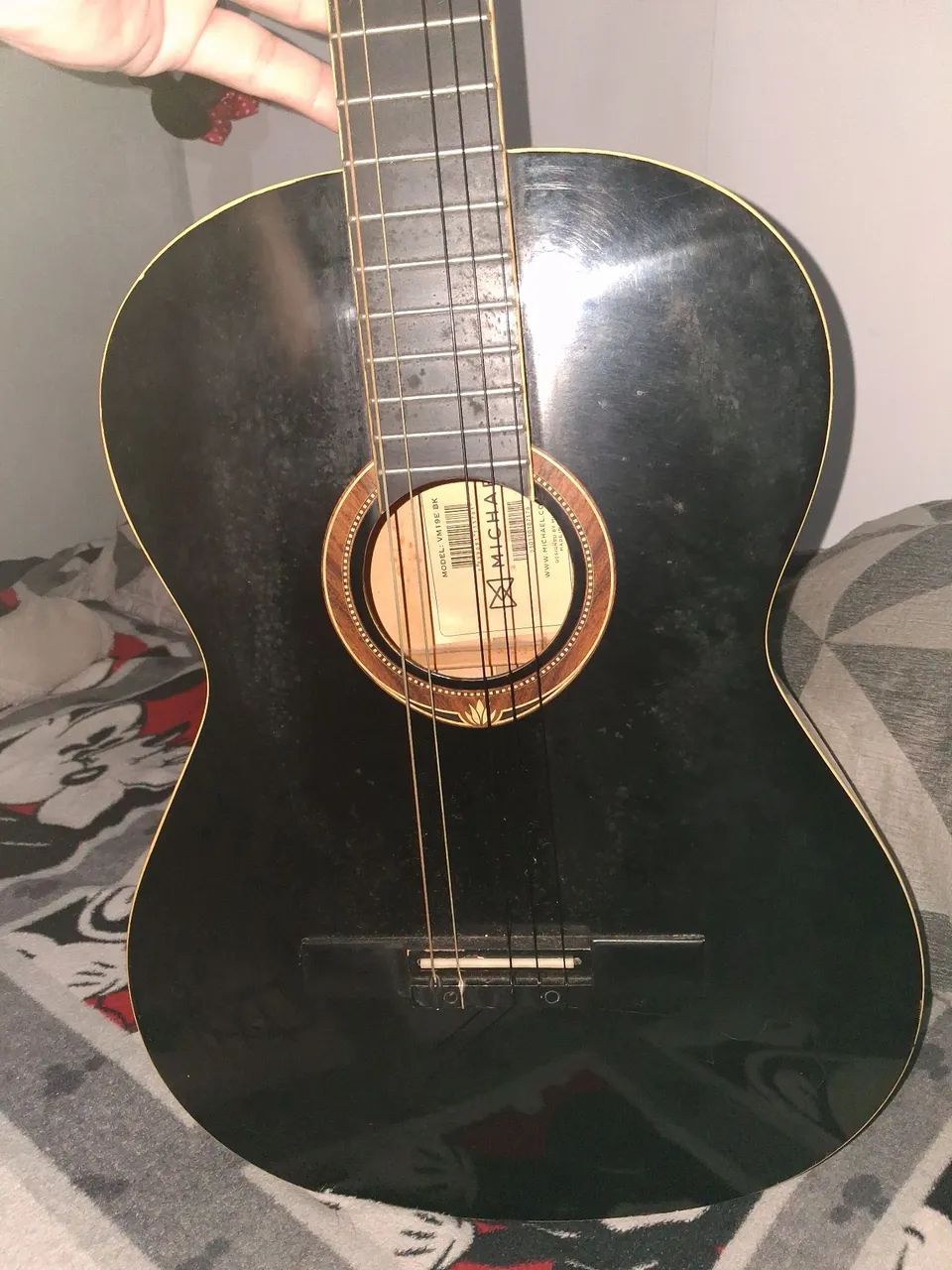 Violão preto com capa  - Foto 2
