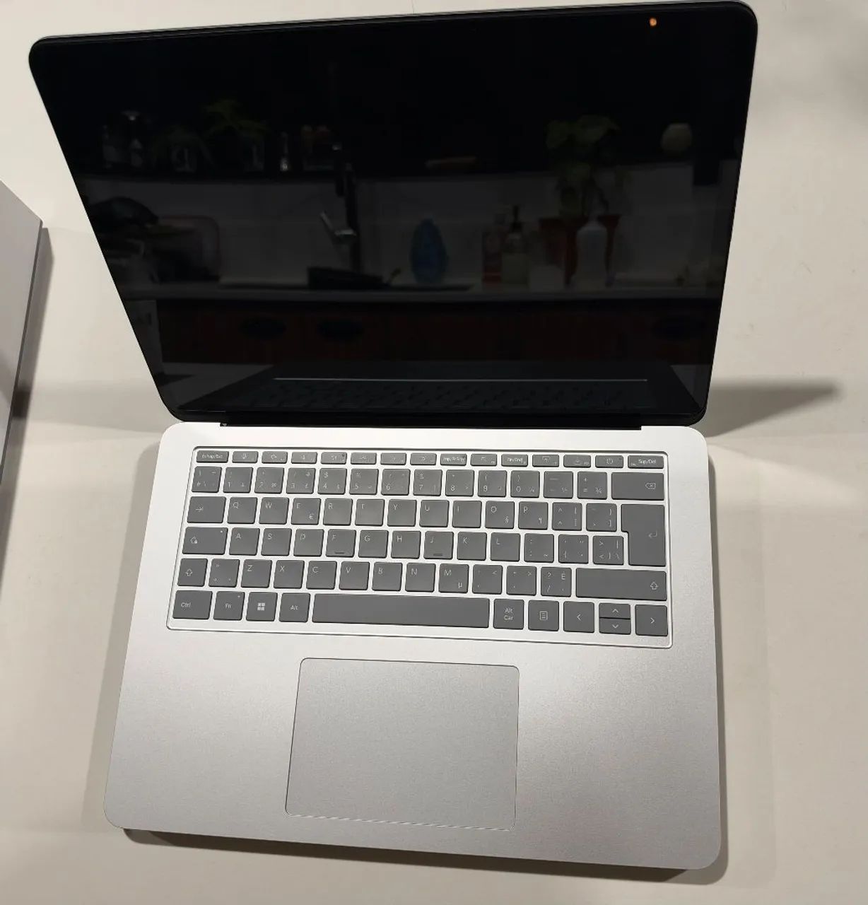 Microsoft Surface Laptop Studio 2 - Foto 2