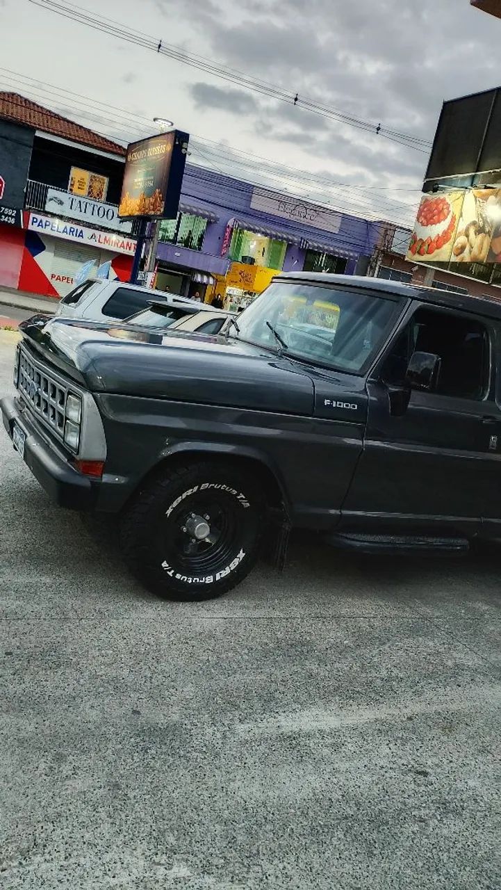 Ford F-1000 S. S. Diesel / S.s. Diesel Turbo 1990