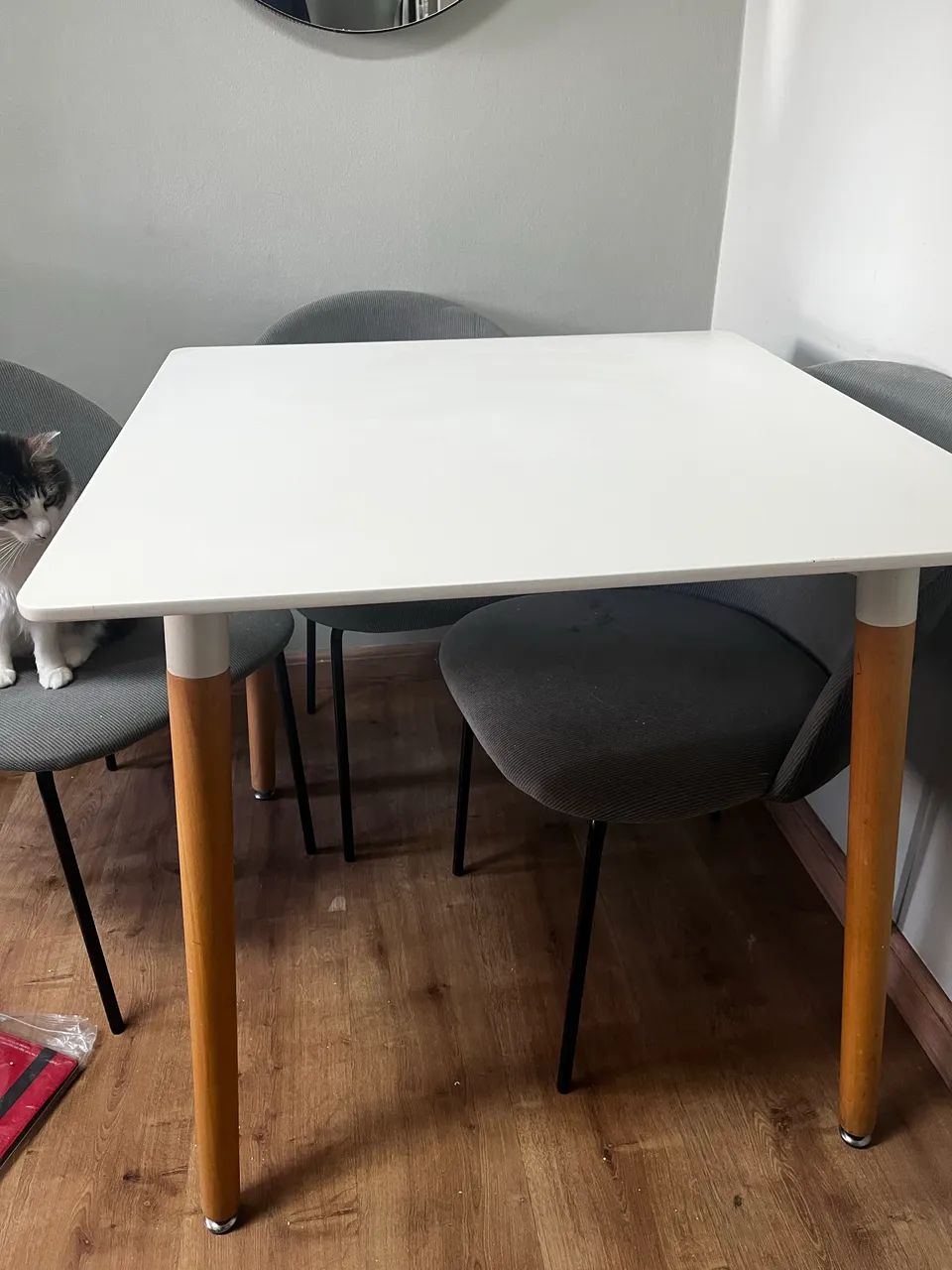 Mesa jantar e almoço quadrada 80x80 branca Tok Stok  - Foto 3