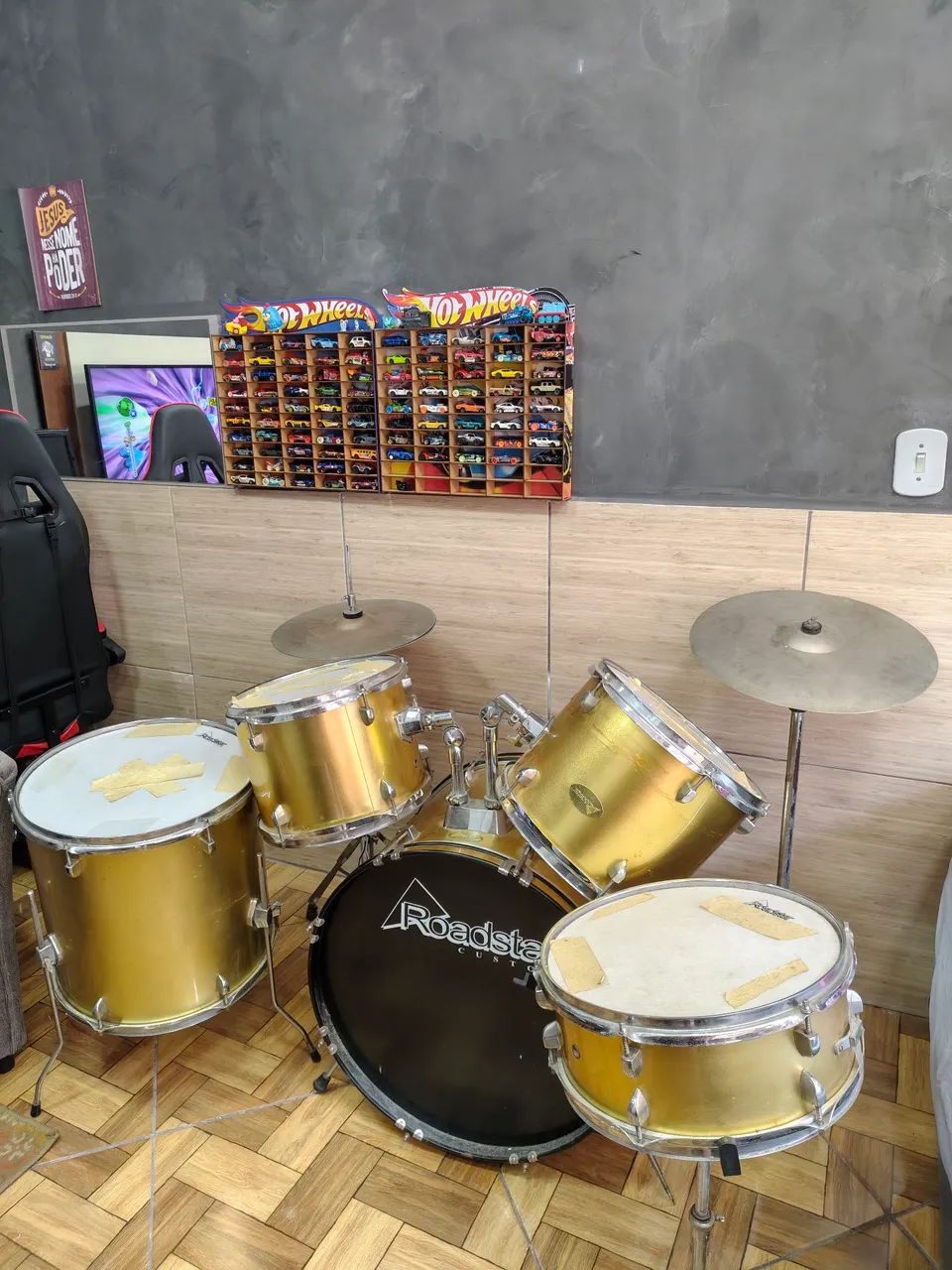 Bateria Roadstar dourada  - Foto 3