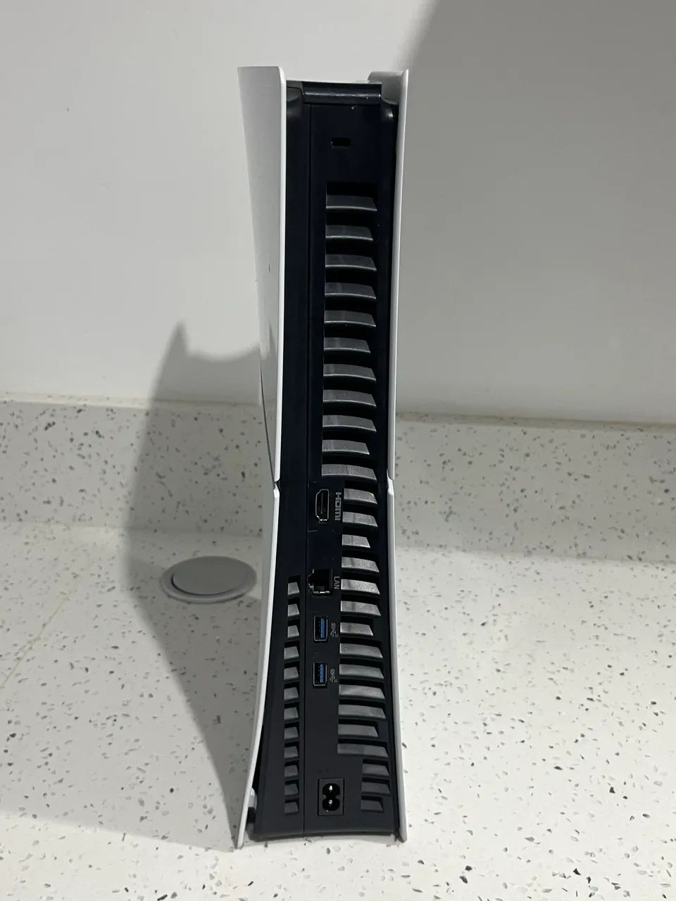 PS5 Slim + 1 Controle Original - Foto 4