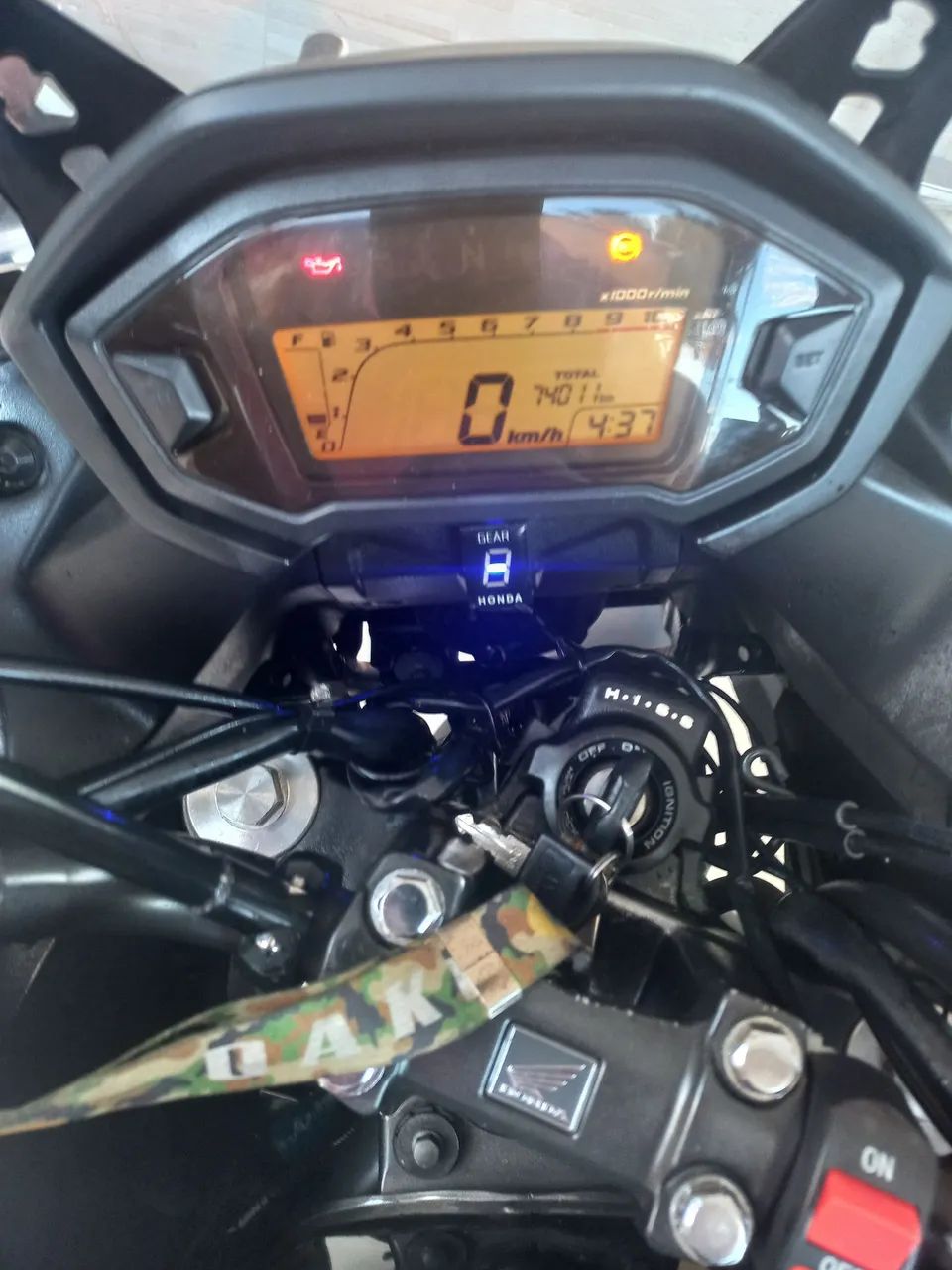 Cb500x perfeita para estrada e cidade.