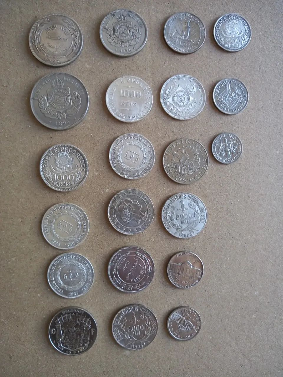 Moedas e cedulas antigas