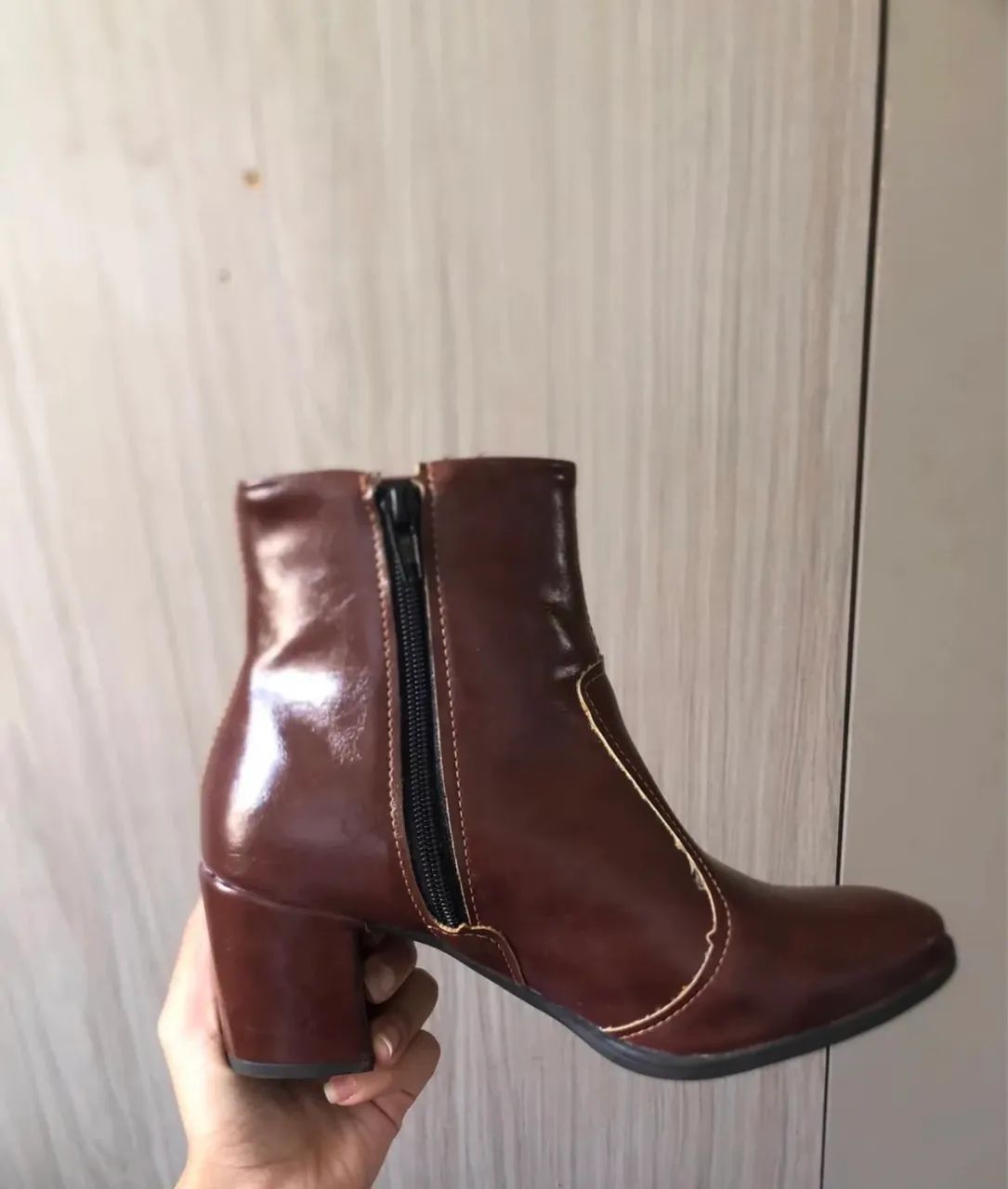 Bota marrom  - Foto 2