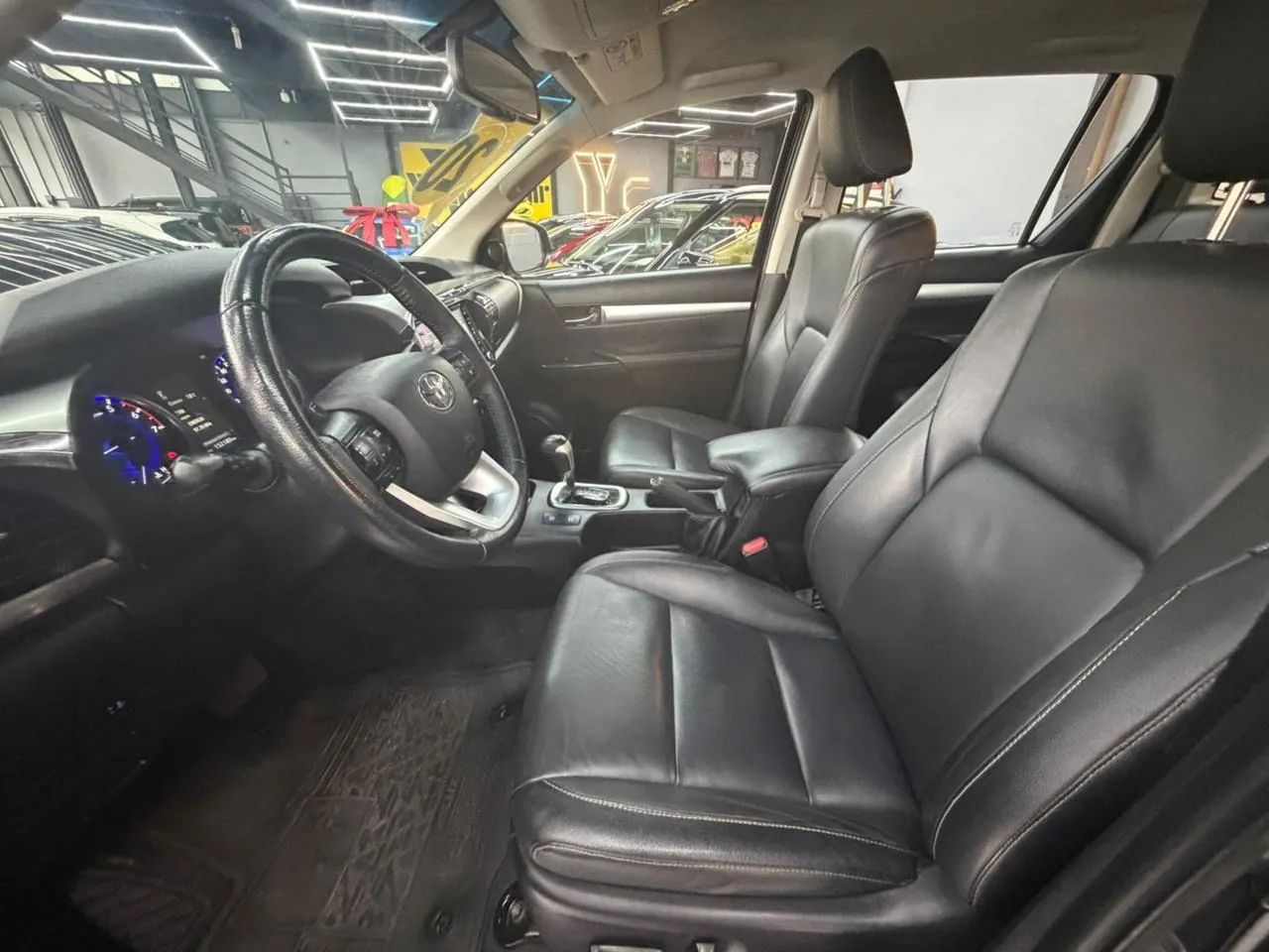 Toyota Hilux CD SRV 4x4 2.7 Flex 16V Aut., foto 17 de 20
