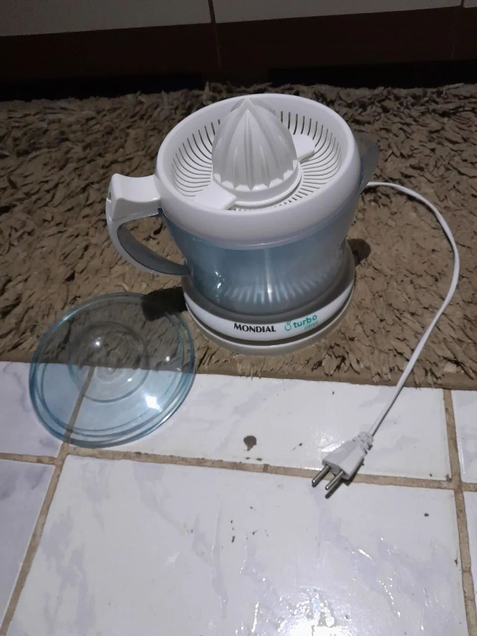 Vendo espremedor de laranja e limão  - Foto 2