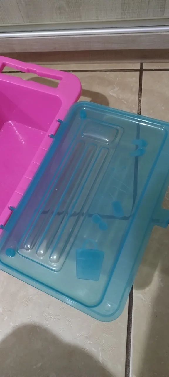 LANCHA E PISCINA DA BARBIE - Foto 4