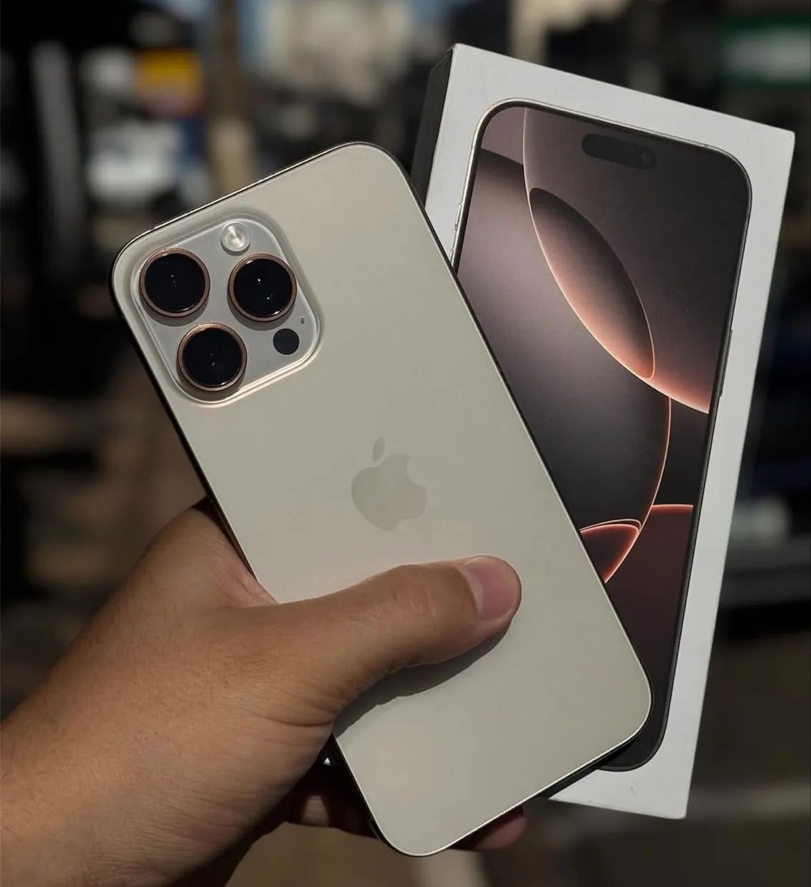 iPhone 16 Por Max 256 GB 