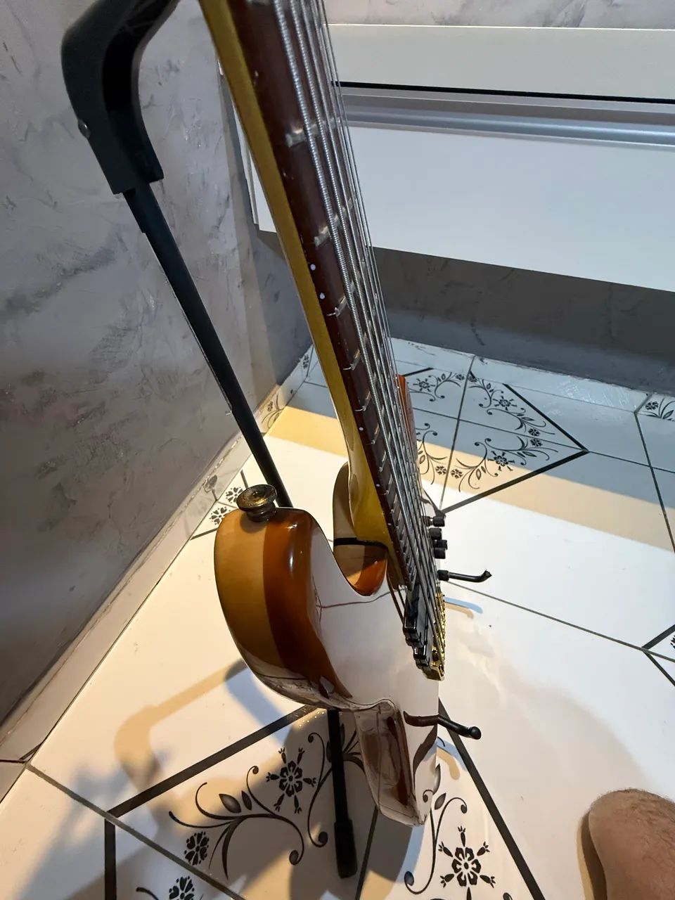 Baixo elétrico Modelo Ken Smith  - Foto 2