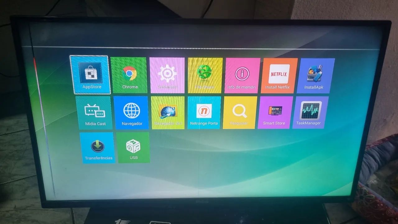 Tv 40 polegadas com detalhe - Foto 2