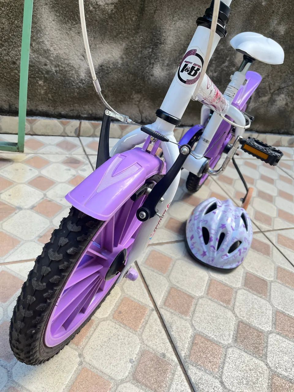 Bicicleta Aro 16 Infantil Track Bikes Pinky Seminova c/ capacete de brinde  - Foto 4