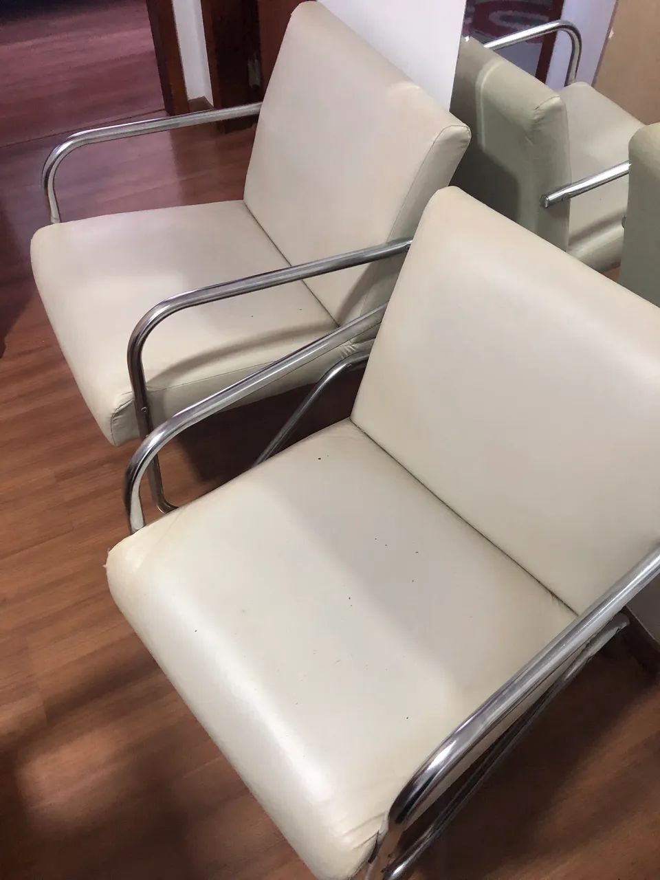 Poltronas brancas (par)65566183782915123