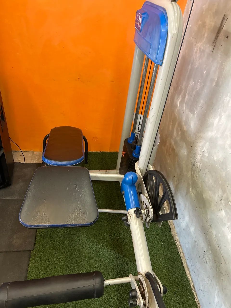 Flexora deitada musculação  - Foto 4