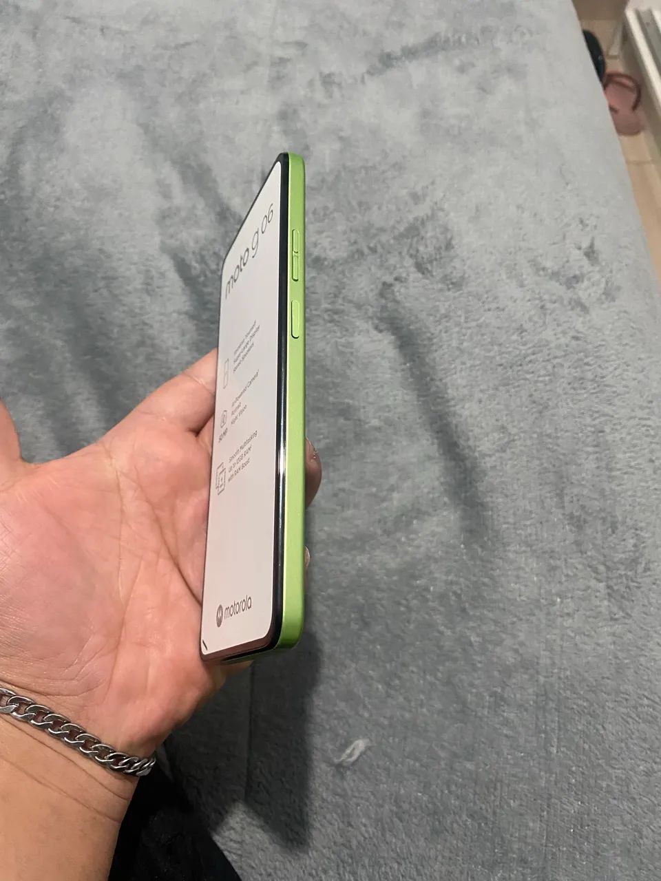 Moto G06