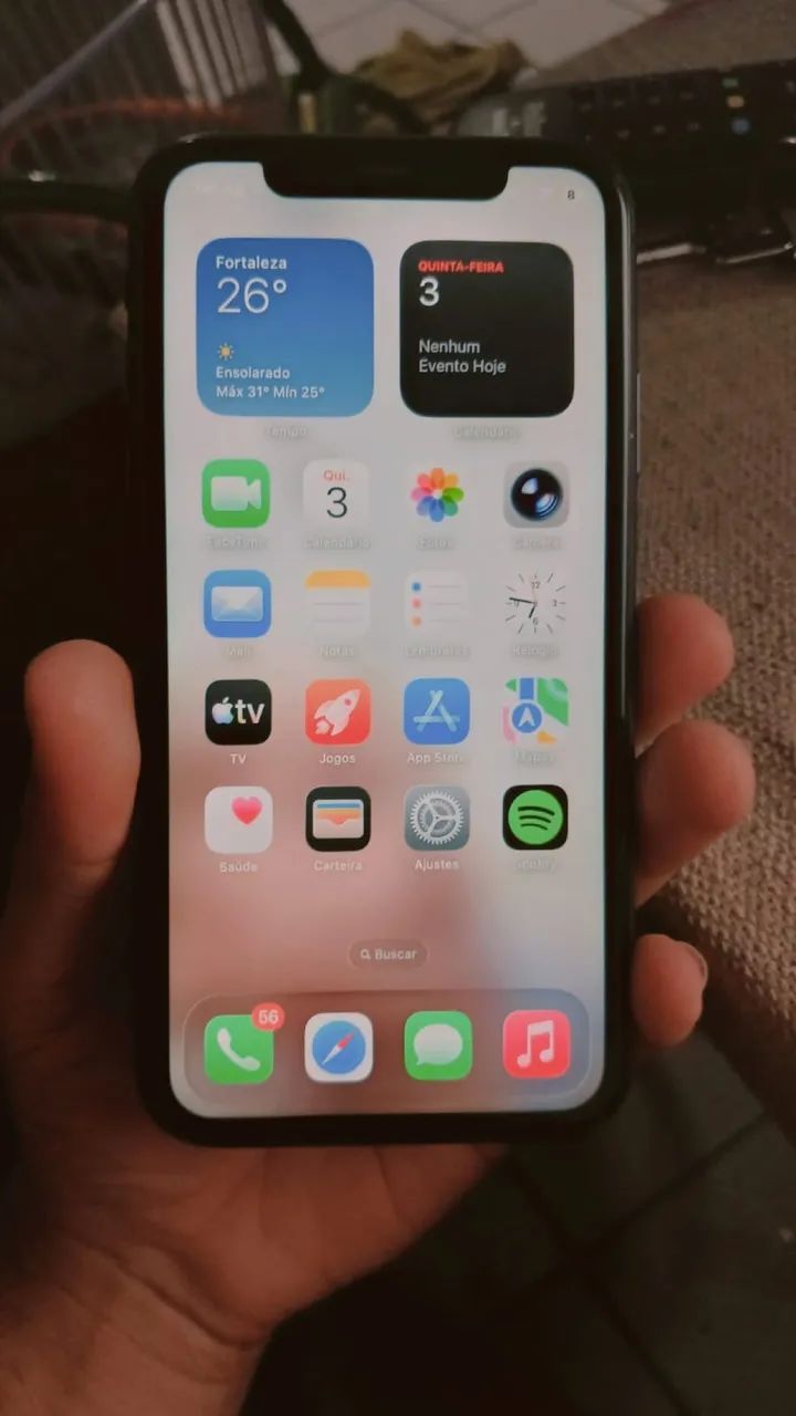 iPhone 11 