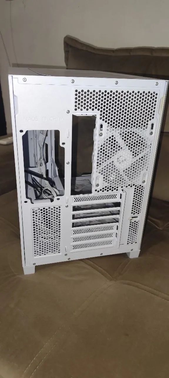 Gabinete Branco MATX Com 7 fans ARGB e controladora Rise mode - Foto 2