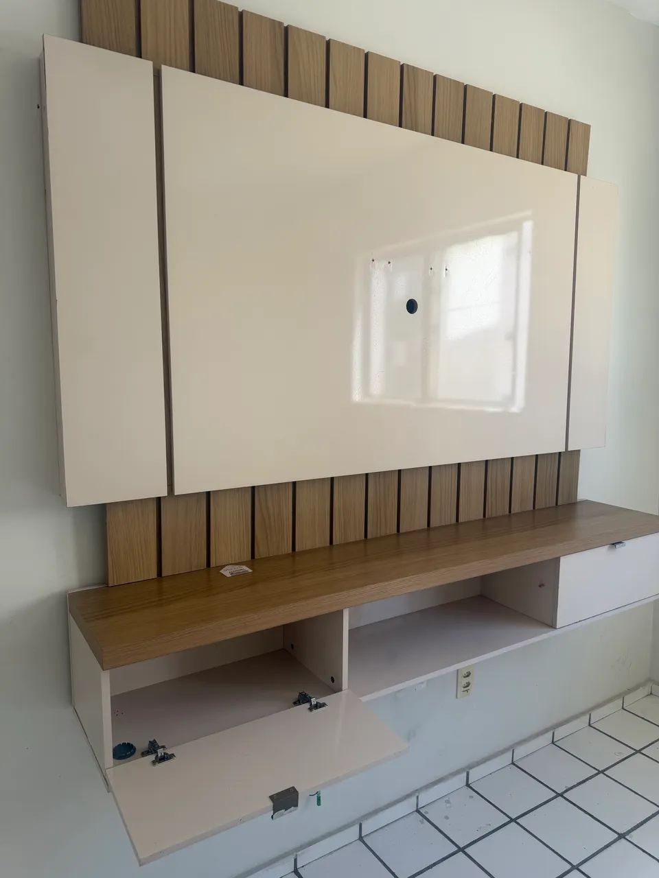 VENDO RACK COM PAINEL  - Foto 5