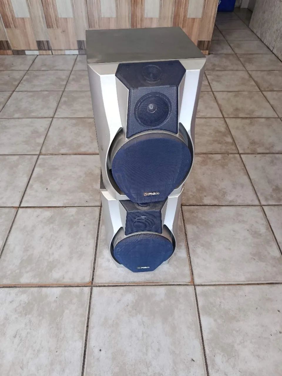 Par de caixas Philco 
