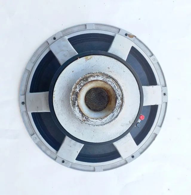 Alto-falante tipo subwoofer 15 polegadas Oversound 600 WATS RMS - Foto 2