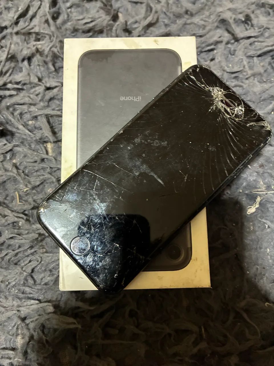iPhone 7 quebrado para retirada de peças  - Foto 3