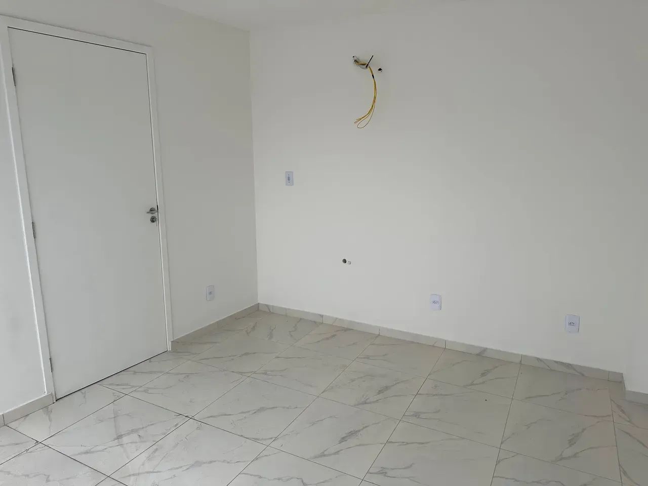 Sala comercial com banheiro no Pátio de Campo Grande