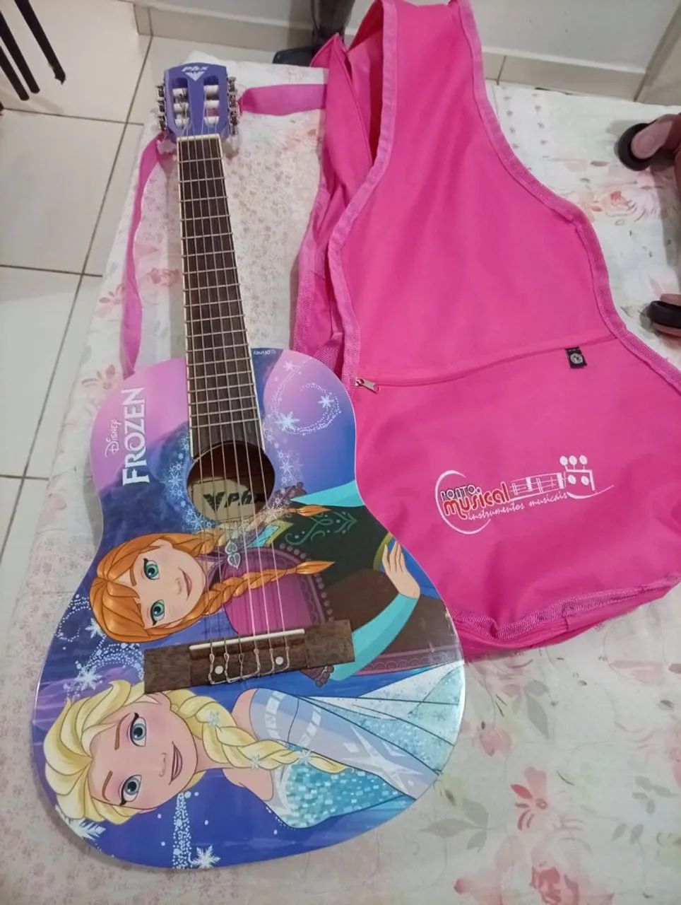 Violão infantil 