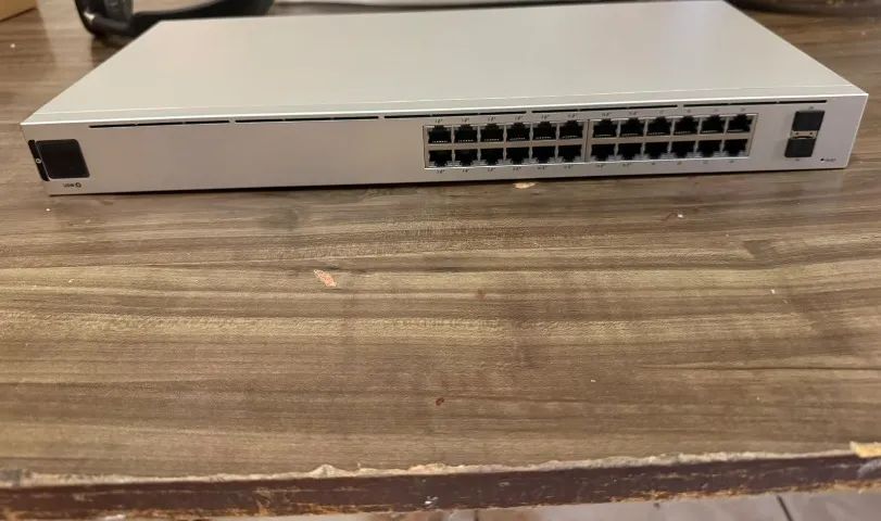 Equipamento de informática Switch- com nota