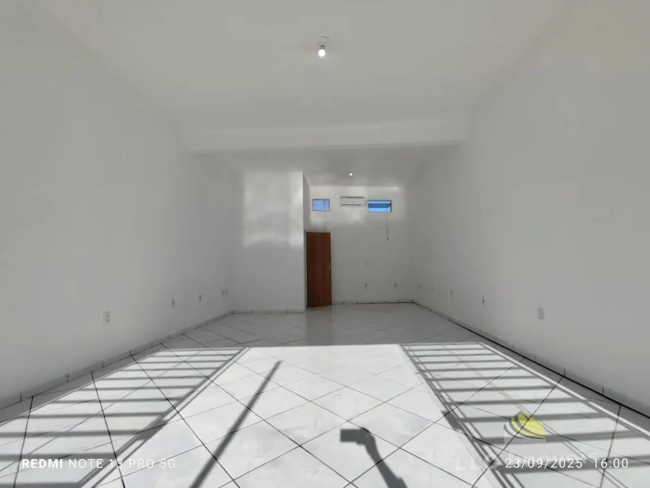 Sala Comercial para Locação em Imbituba, Centro - Foto 3