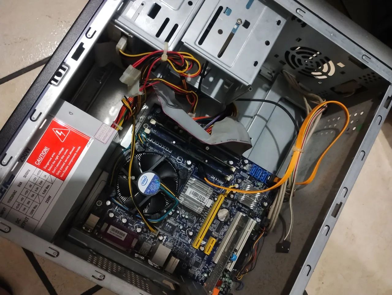 Computador/CPU ler anúncio  - Foto 2
