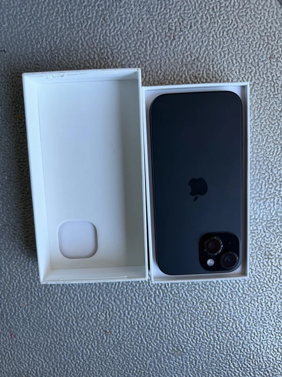 Iphone 15 128 gb com caixa + cabo - Foto 2