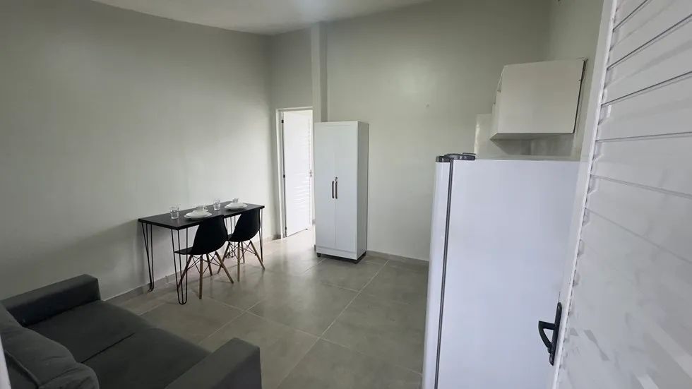 Apartamento mobiliado para alugar na Cidade dos Funcionários com 1 quarto. - Foto 2