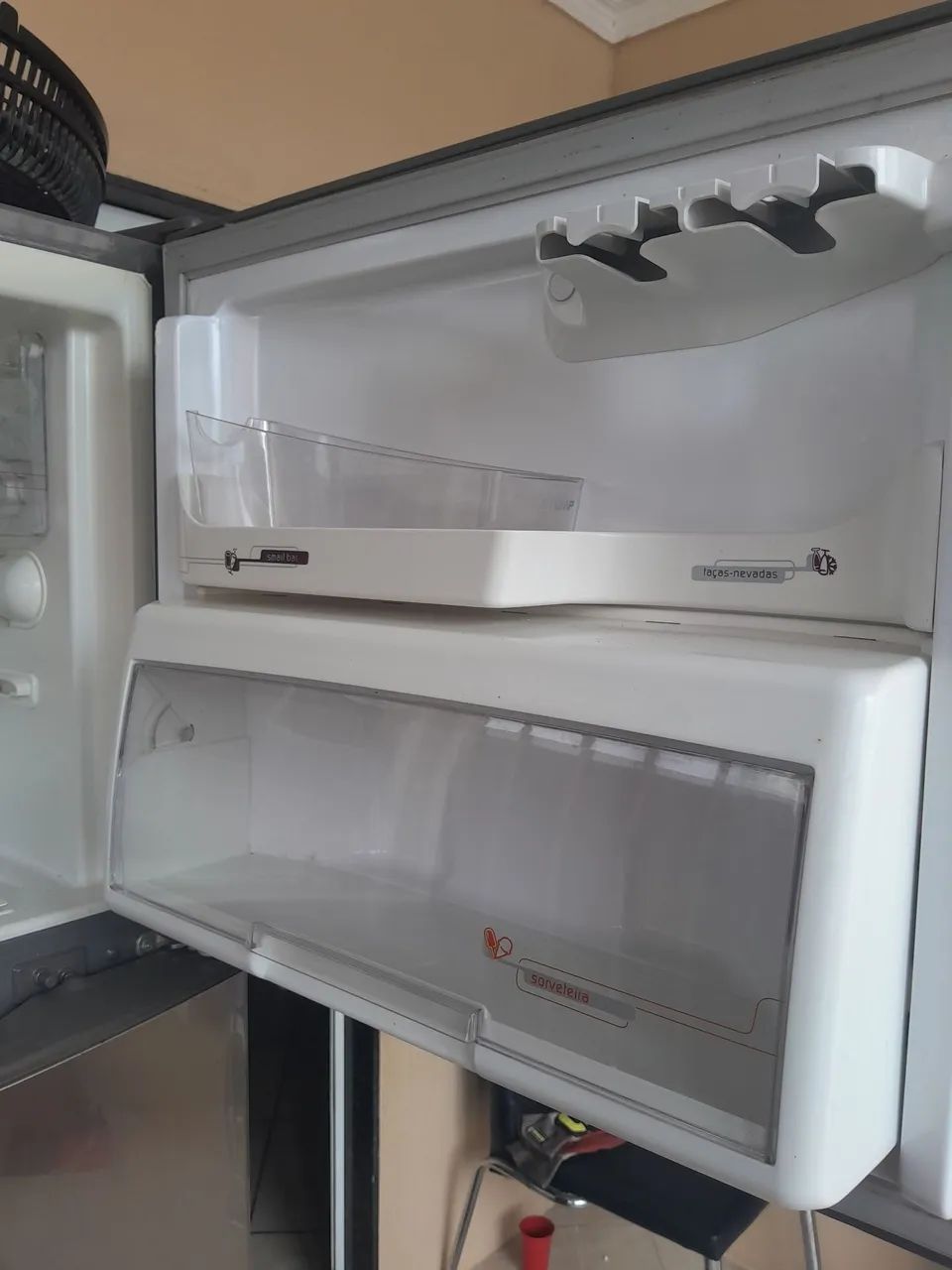 Vendo Geladeira com defeito  - Foto 3