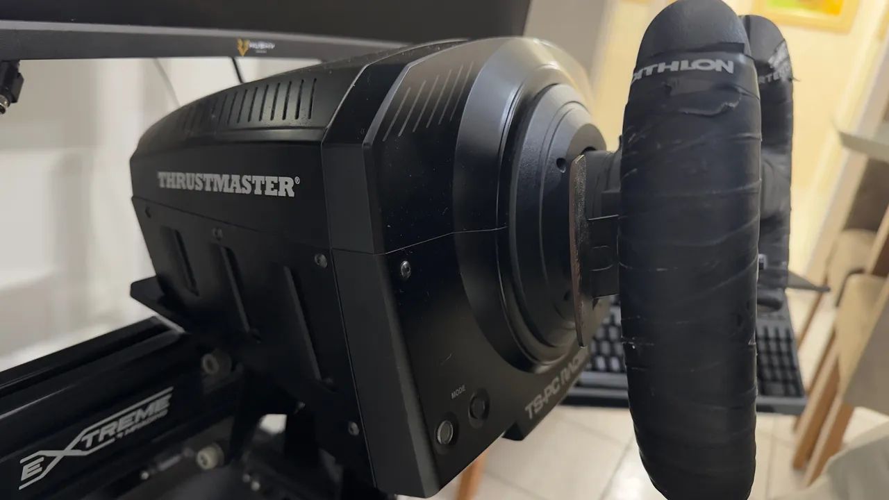 Vendo Base e Volante THRUSTMASTER TSPC - Foto 3