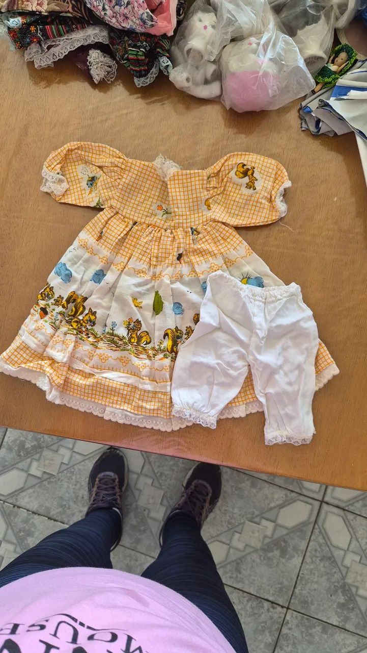 Kit para montagem de 6 bonecas com vestidos  - Foto 3