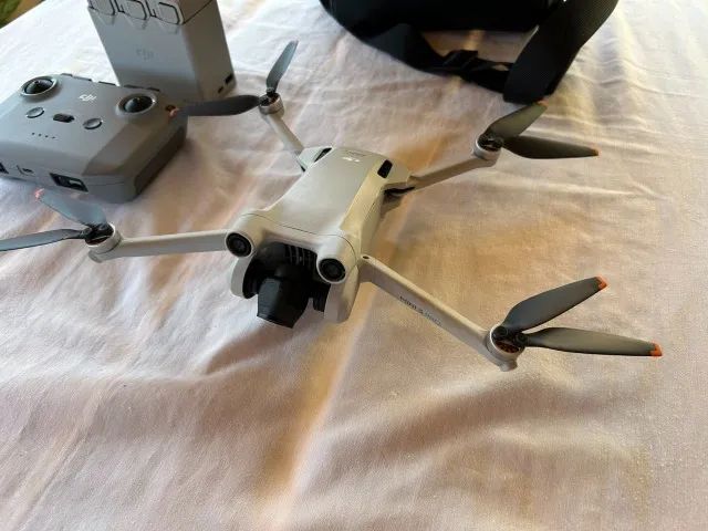 Drone DJI Mini 3 Pro + Kit Fly More Combo (3 Baterias Plus) - Impecável! - Foto 5