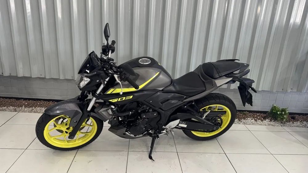 YAMAHA MT-03 2019 - Foto 3