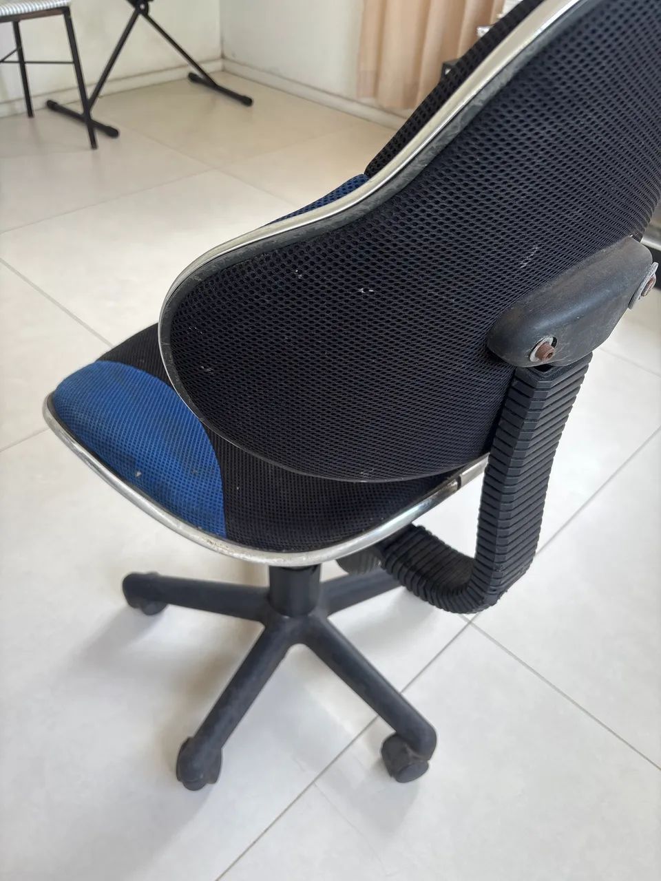 Cadeiras - Foto 2