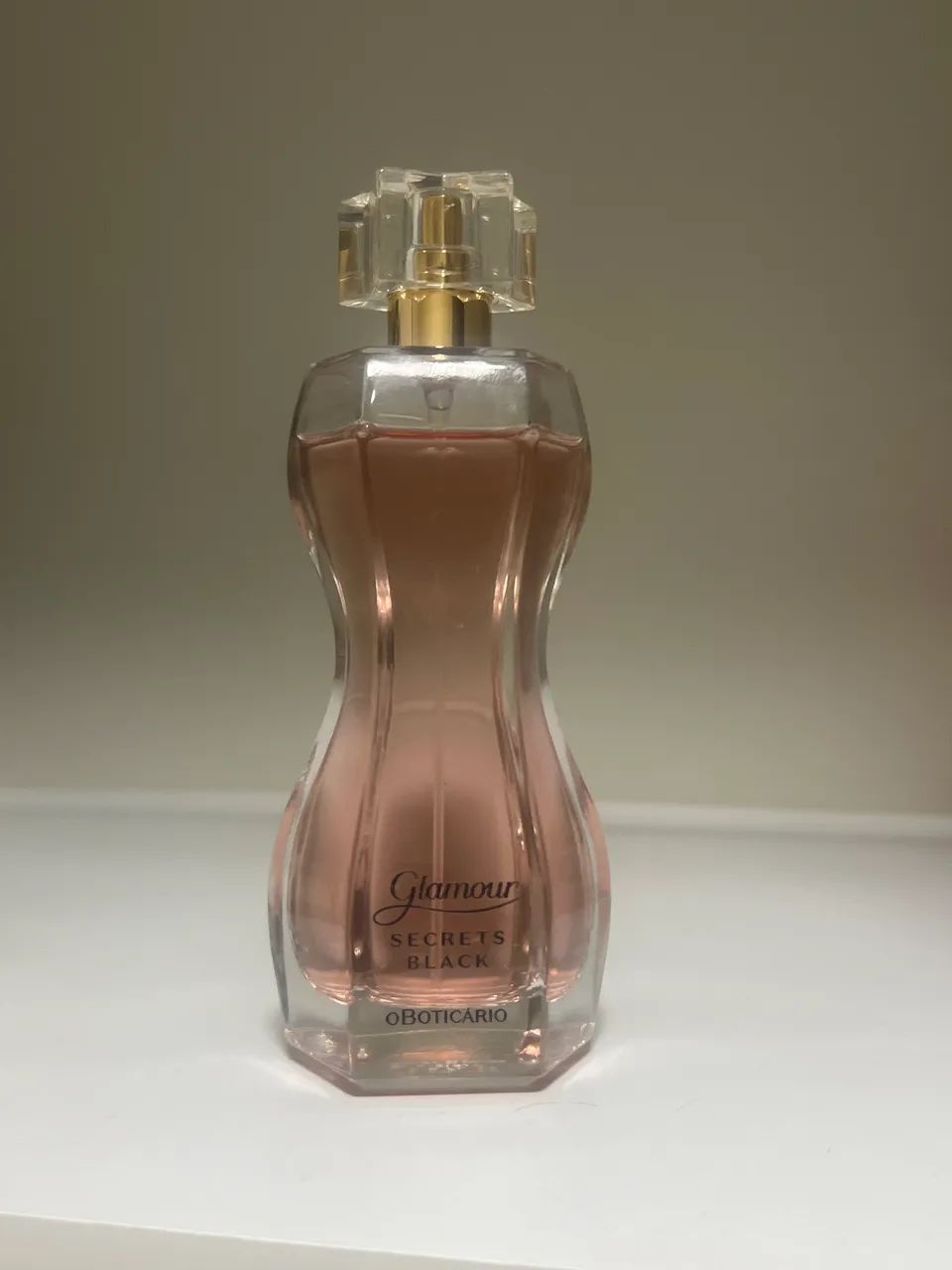 Perfume glamour o Boticário, sem caixinha e redinha, porém sem uso - Foto 2