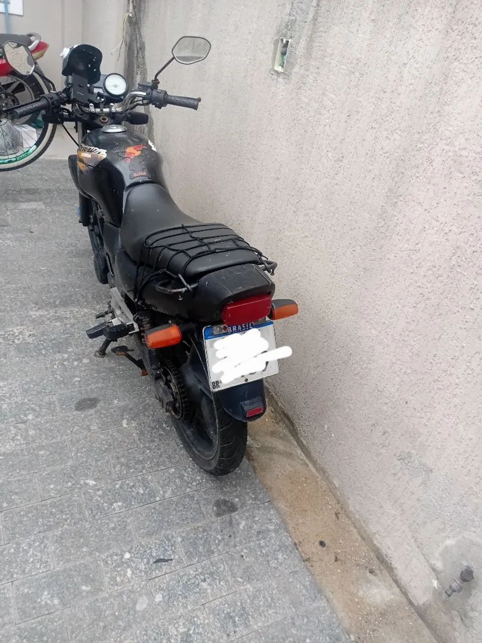 CBX 200 - Foto 3