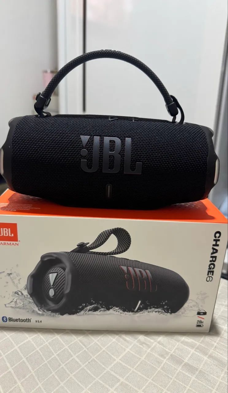 JBL charge 6